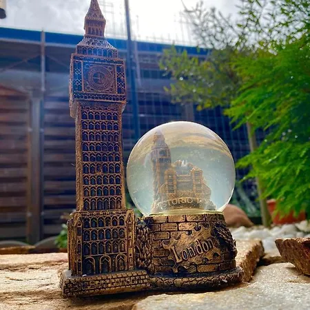 The Of Silver Sky House Апартаменти